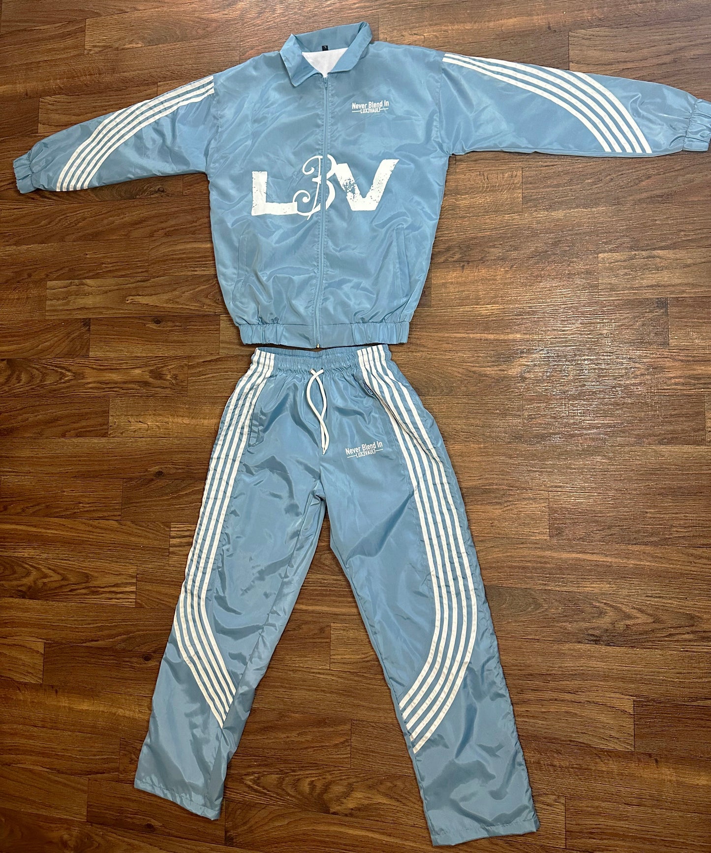 NVR BLEND TRACKSUIT